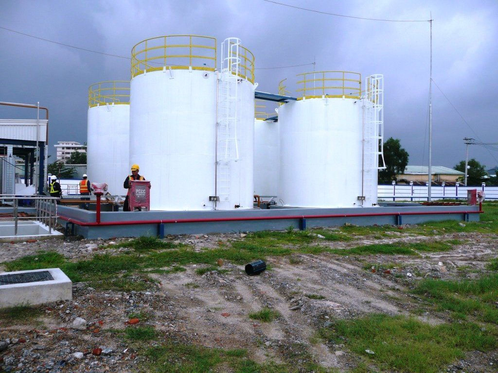 Dự án lắp đặt hệ thống bồn chứa dầu